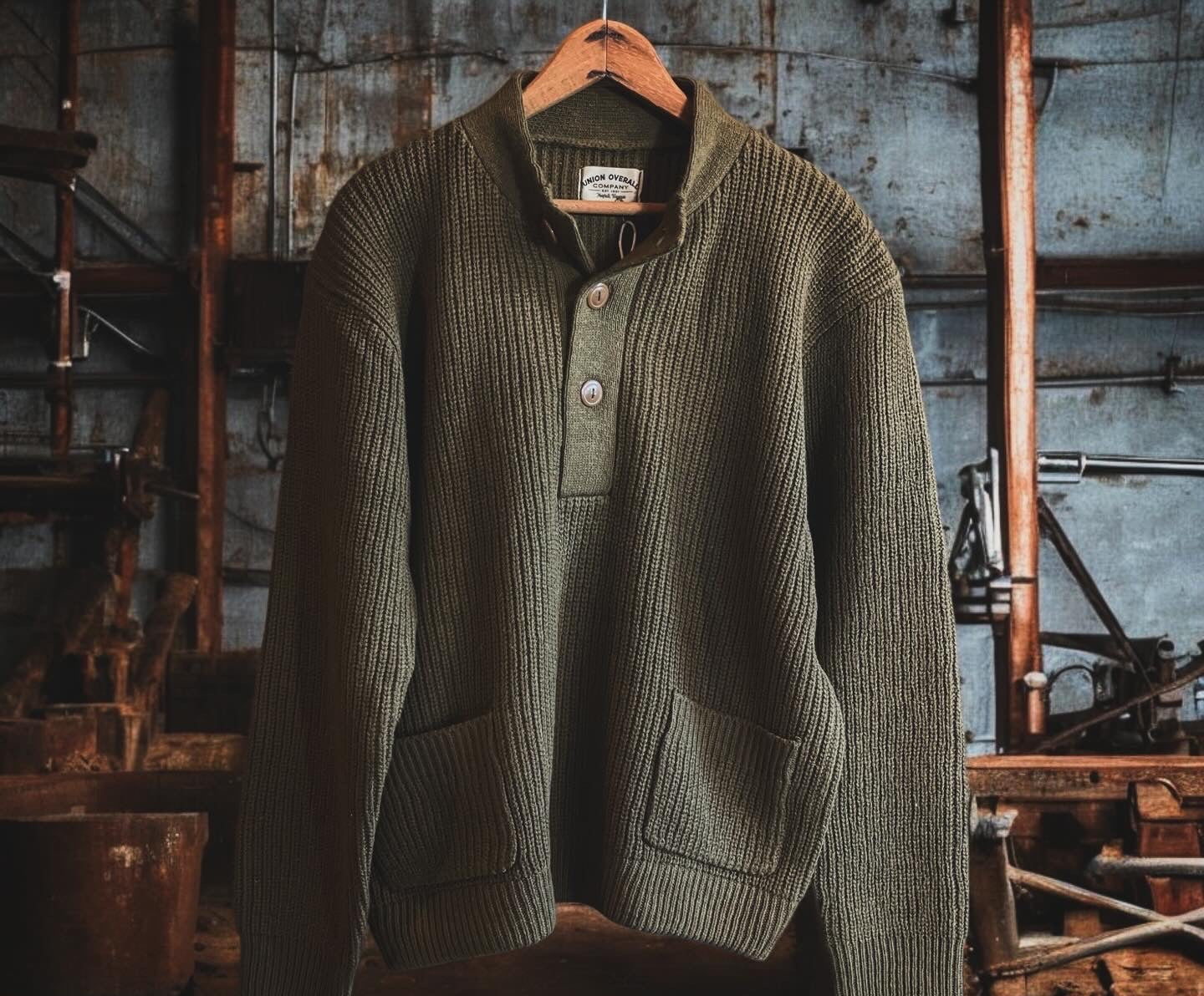 UOCO Rip Rap Sweater